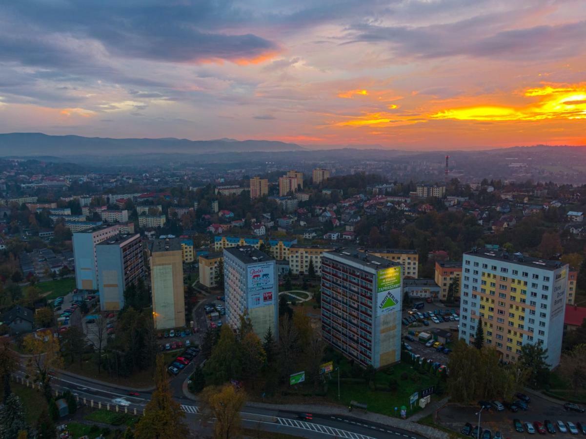 切申Mieszkanie Na 10 Pietrze公寓 外观 照片